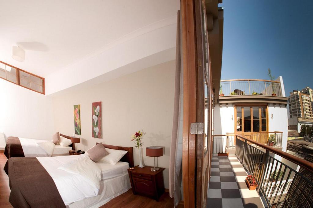 Hotel Loreto سانتياغو الغرفة الصورة